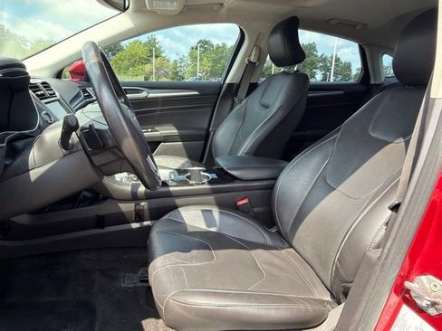 Used 2016 Ford Fusion Titanium FWD image 24