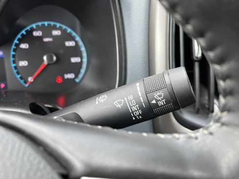 Used 2022 Chevrolet Colorado Z71 w/ Safety Package image 20