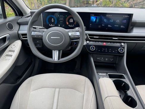 Used 2024 Hyundai Sonata SEL image 12