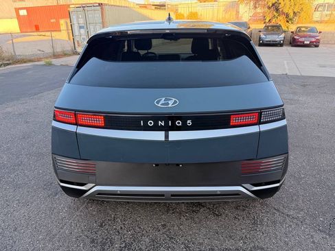 Used 2024 Hyundai Ioniq 5 SE RWD image 9