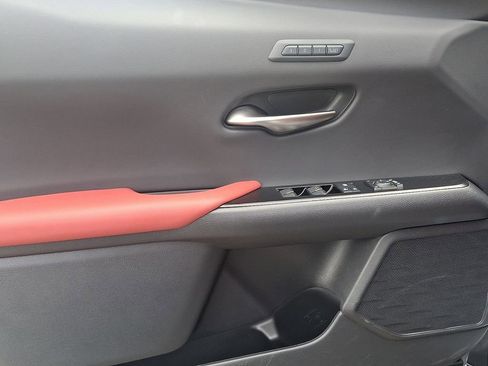 Used 2024 Lexus UX 250h F Sport image 13