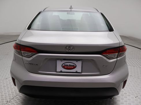 Used 2024 Toyota Corolla LE FWD image 10
