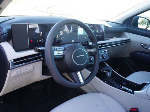 New 2026 Hyundai Tucson SE image 20