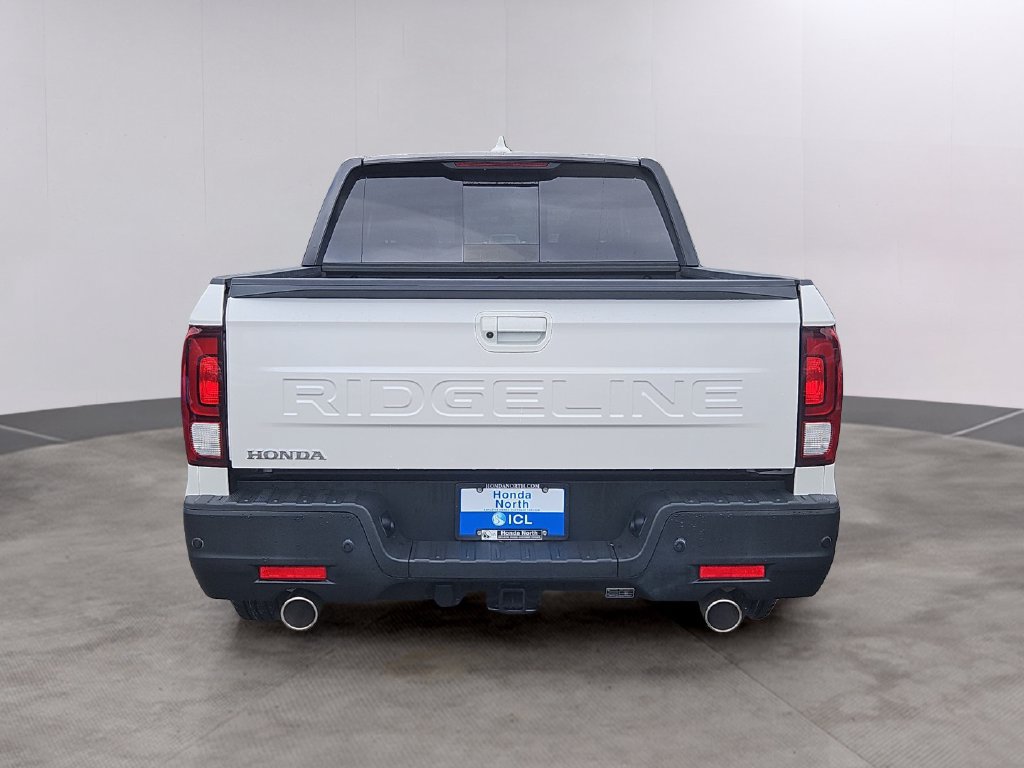 Certified 2024 Honda Ridgeline Black Edition image 5