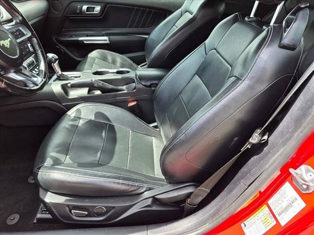 Used 2019 Ford Mustang Premium RWD image 15