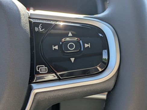 New 2026 Volvo XC90 B5 Core AWD/4WD image 30