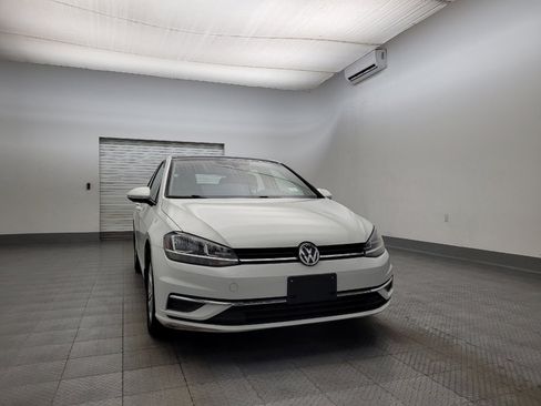 Used 2020 Volkswagen Golf 4-Door image 15