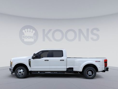 New 2026 Ford F350 XLT w/ 360-Degree Camera Package image 4