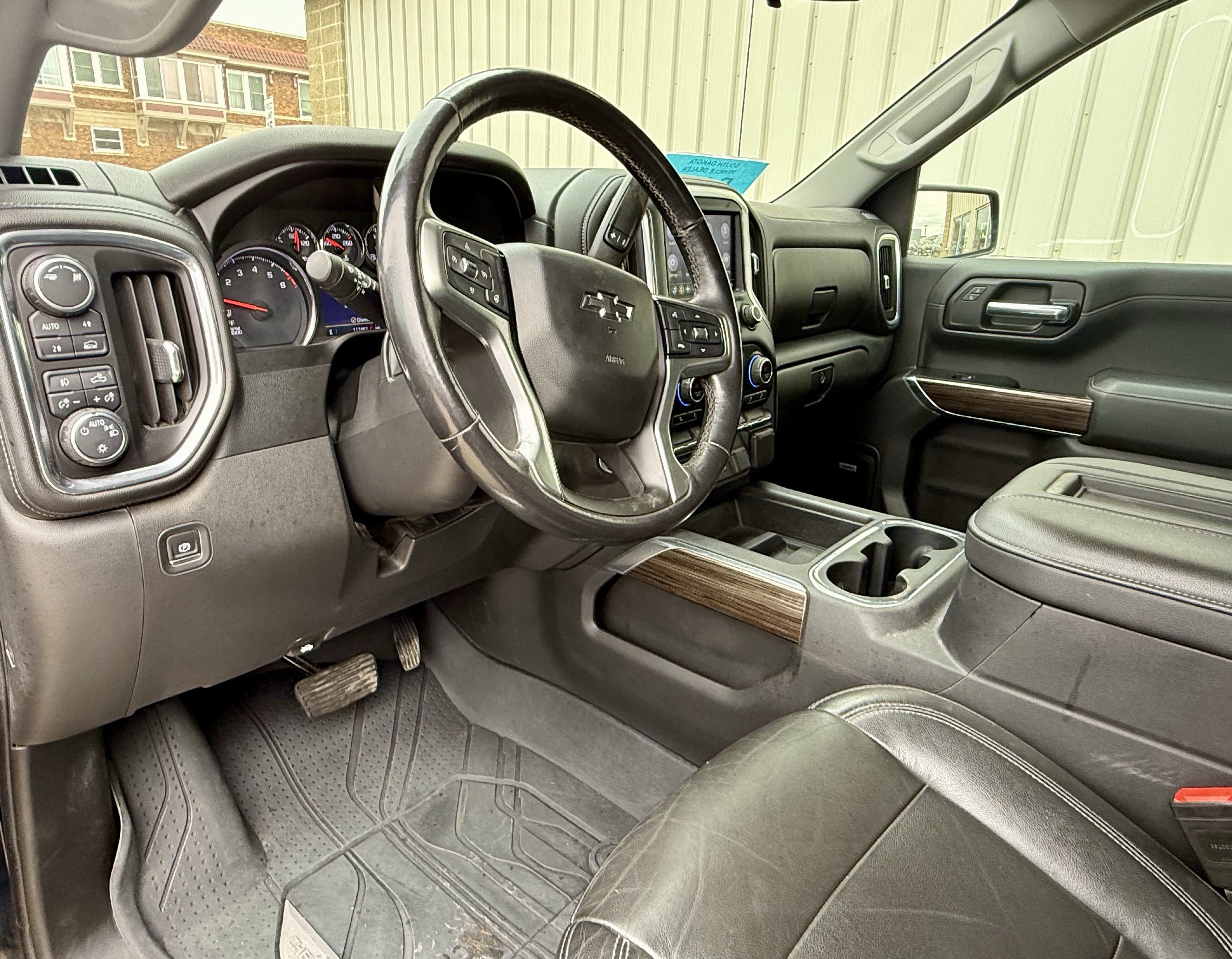 Used 2019 Chevrolet Silverado 1500 RST w/ All-Star Edition AWD/4WD image 10
