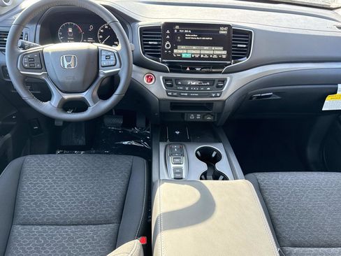 New 2026 Honda Ridgeline Sport image 2