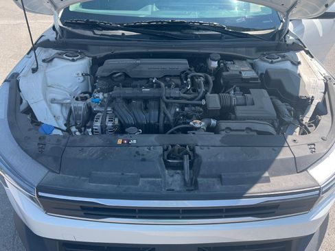 Used 2025 Kia K4 FWD image 21