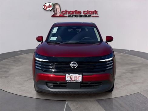 New 2026 Nissan Kicks SV image 9