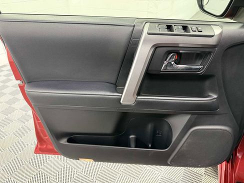 Used 2022 Toyota 4Runner TRD Sport image 10