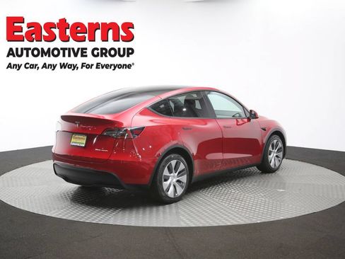 Used 2021 Tesla Model Y Long Range AWD/4WD image 35