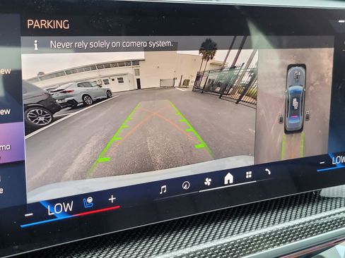 New 2025 BMW 760i xDrive AWD/4WD image 7