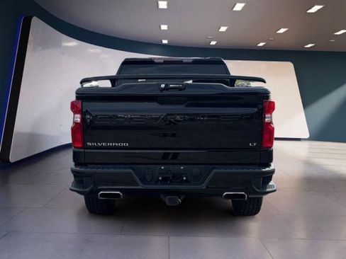 Used 2020 Chevrolet Silverado 1500 LT Trail Boss w/ Convenience Package AWD/4WD image 4