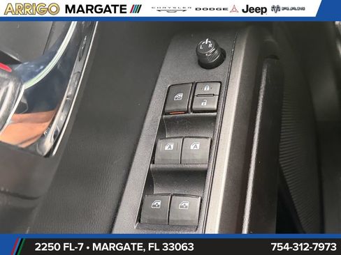 Used 2022 Toyota Tacoma TRD Off-Road w/ Technology Package RWD image 35