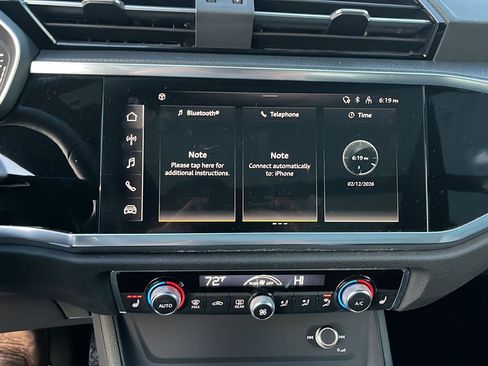 Used 2025 Audi Q3 2.0T Premium image 15