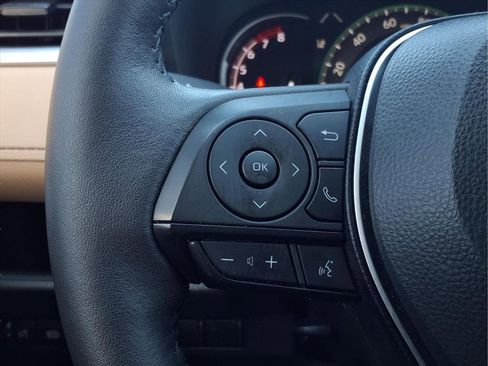 Used 2024 Toyota RAV4 XLE image 17