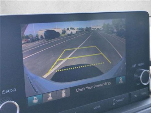 Used 2024 Honda Accord EX image 11