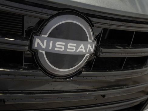 New 2025 Nissan Versa SV w/ Trunk Package image 3