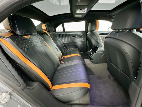 Certified 2024 Bentley Flying Spur W12 image 27