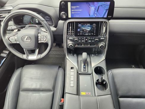 Used 2026 Lexus LX 700h Luxury w/ Appearance Package AWD/4WD image 27