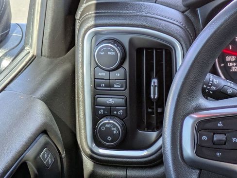 Used 2020 Chevrolet Silverado 1500 LT image 21