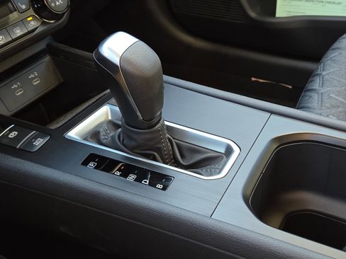 New 2026 Nissan Kicks SV image 22