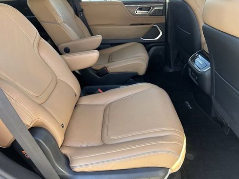 Used 2026 INFINITI QX80 Luxe w/ Cargo Package RWD image 14