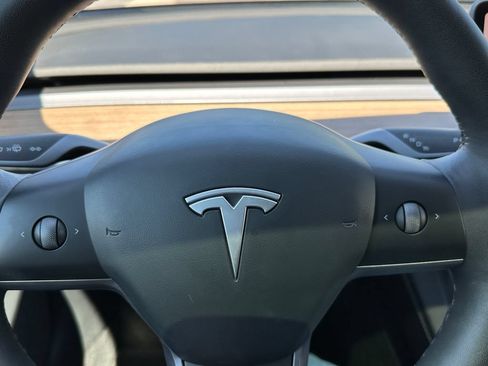 Used 2023 Tesla Model 3 Standard Range RWD image 25