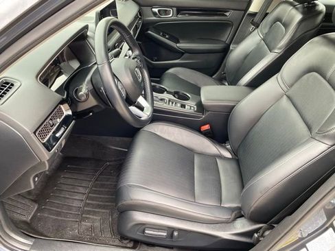 Used 2024 Honda Civic Touring image 10