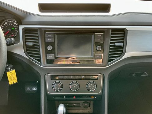 Used 2021 Volkswagen Atlas S image 34