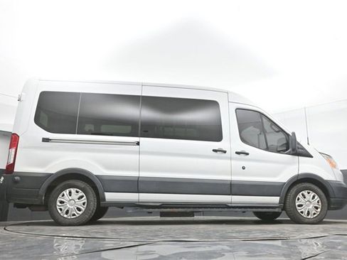 Used 2016 Ford Transit 350 XLT image 43