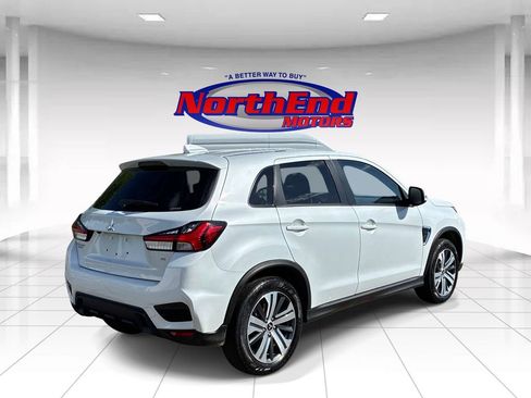 Used 2025 Mitsubishi Outlander Sport ES AWD/4WD image 7