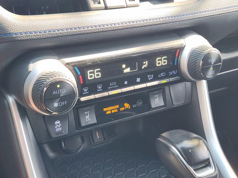 Used 2020 Toyota RAV4 XSE image 23