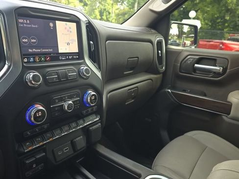 Used 2021 GMC Sierra 1500 SLT w/ SLT Premium Plus Package AWD/4WD image 31