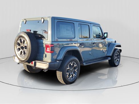 New 2026 Jeep Wrangler Sahara image 4