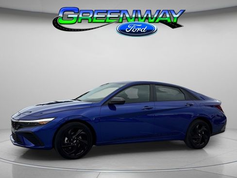 Used 2026 Hyundai Elantra Sport FWD image 1