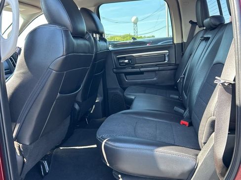 Used 2018 RAM 2500 Big Horn w/ Sport Appearance Group AWD/4WD image 16