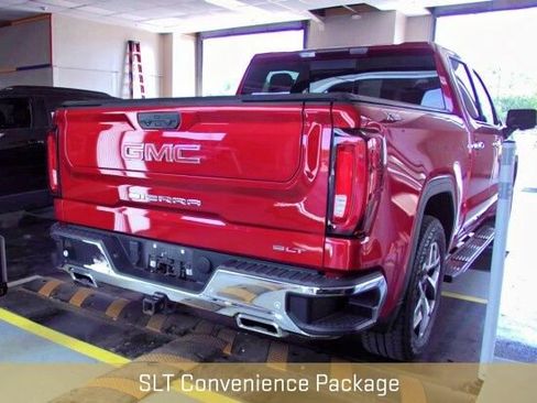 Used 2023 GMC Sierra 1500 SLT w/ SLT Premium Plus Package AWD/4WD image 5