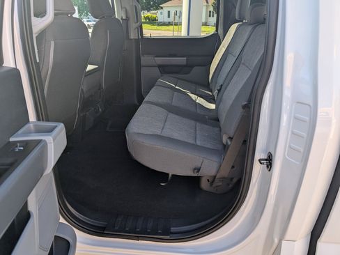 Used 2023 Ford F250 XL w/ STX Appearance Package AWD/4WD image 12