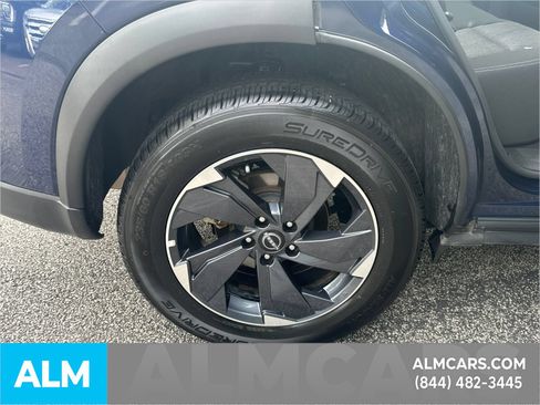 Used 2025 Nissan Rogue SV FWD image 21