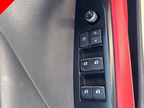 Used 2019 Toyota Camry XSE FWD image 19