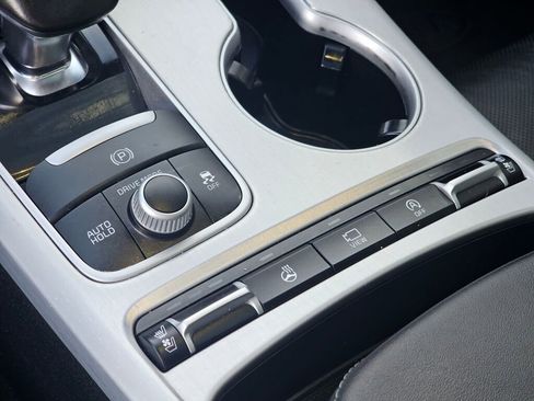Used 2018 Kia Stinger GT2 AWD/4WD image 29