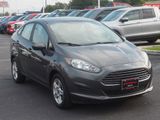 Used 2019 Ford Fiesta SE image 3