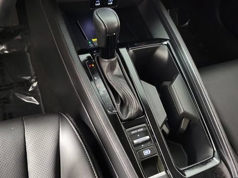 Used 2025 Honda Accord EX-L image 31