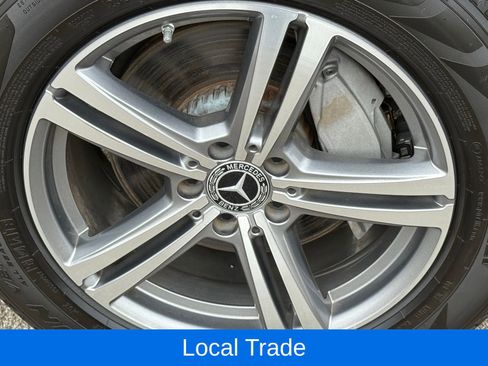 Used 2022 Mercedes-Benz GLC 300 4MATIC image 10