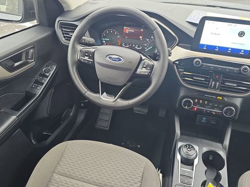 Certified 2022 Ford Escape SE w/ Convenience Package AWD/4WD image 16