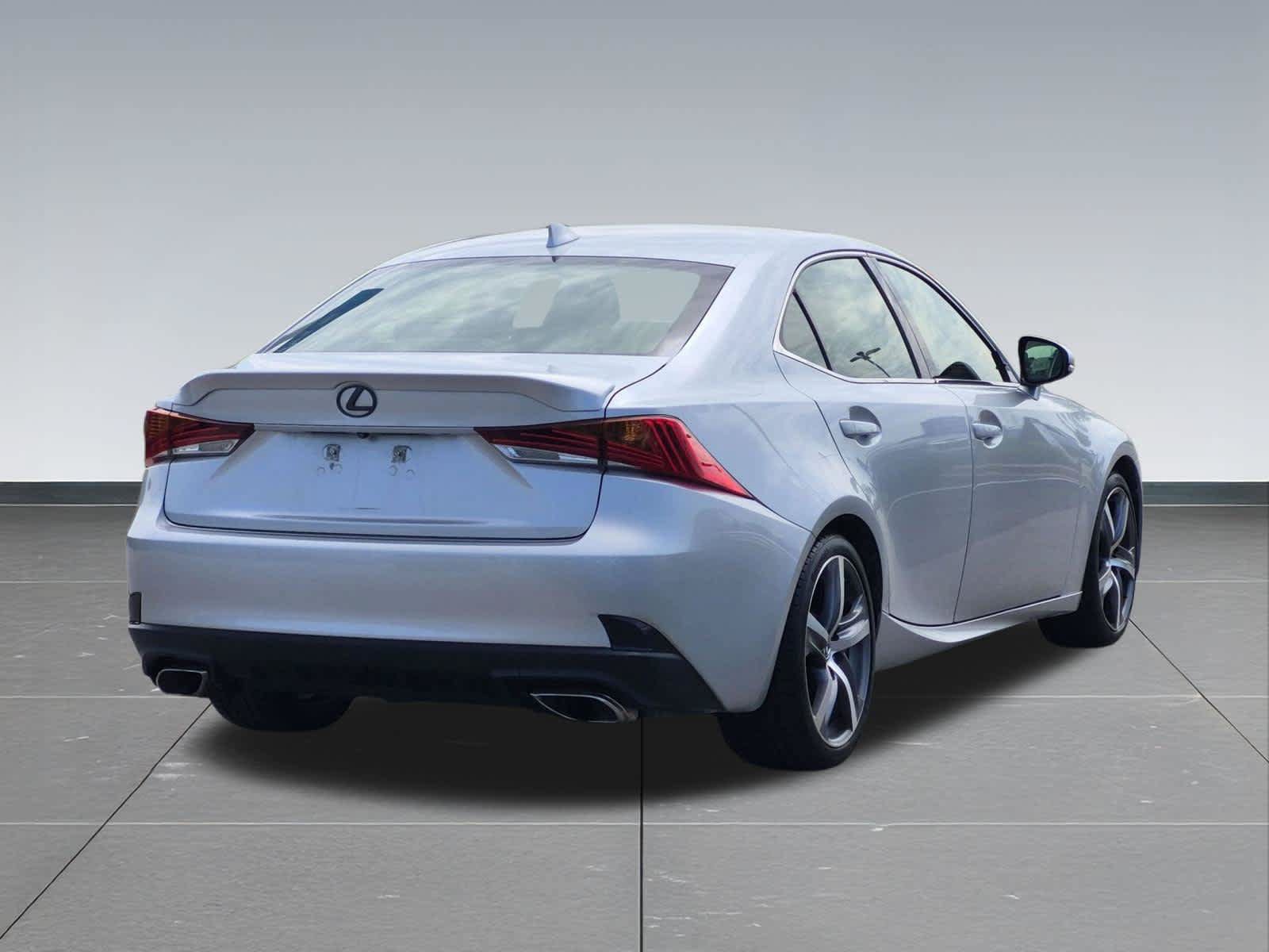 Used 2018 Lexus IS 300 AWD w/ Premium Package image 6